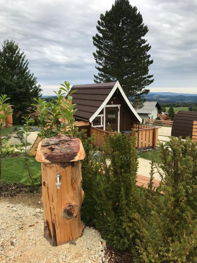 Glamping Park Hotel Moenichkirchen Exterior photo