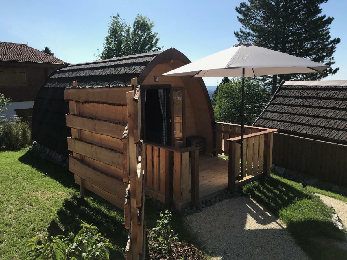 Glamping Park Hotel Moenichkirchen Exterior photo